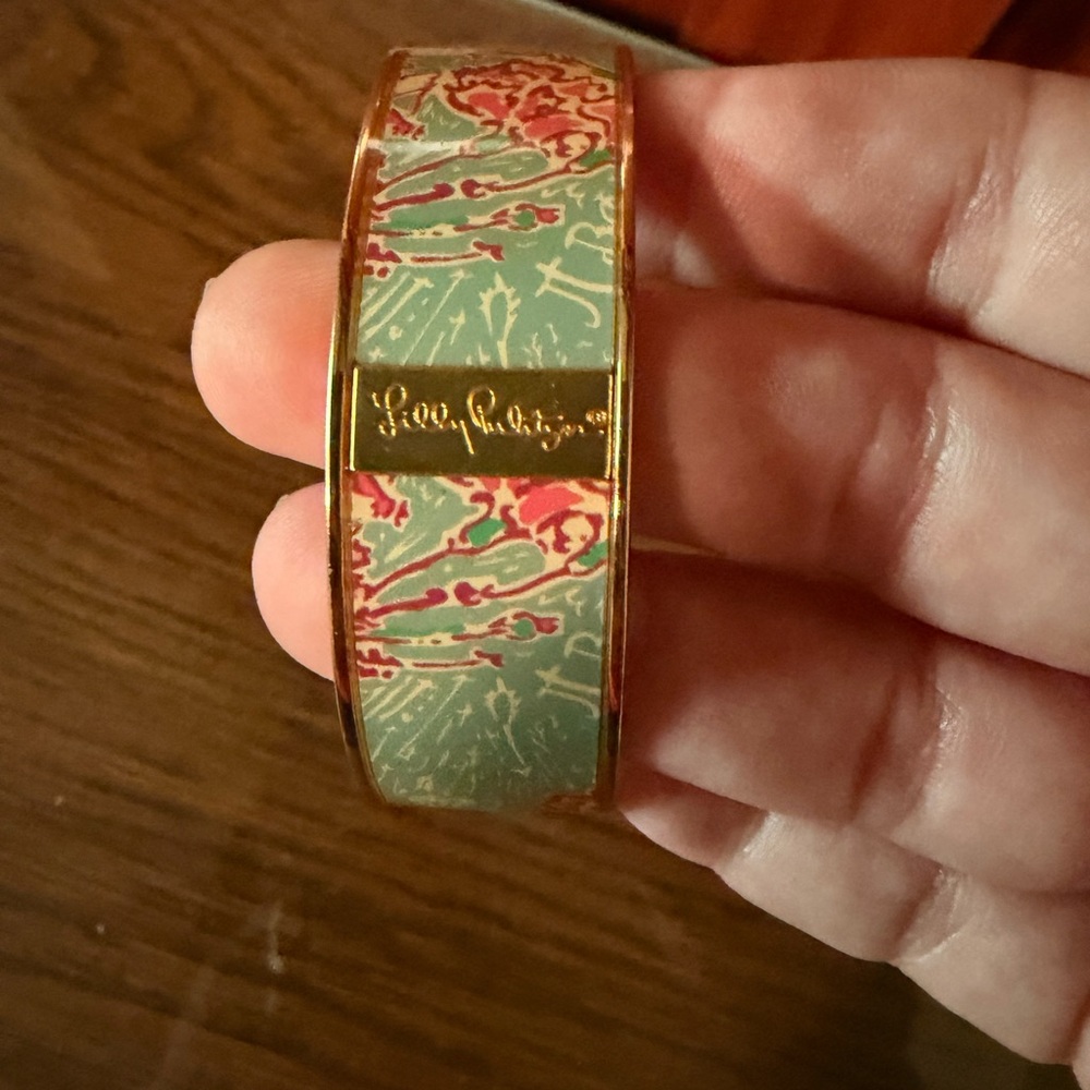 Lilly Pulitzer Pi Beta Phi print Gold and Floral Bangle